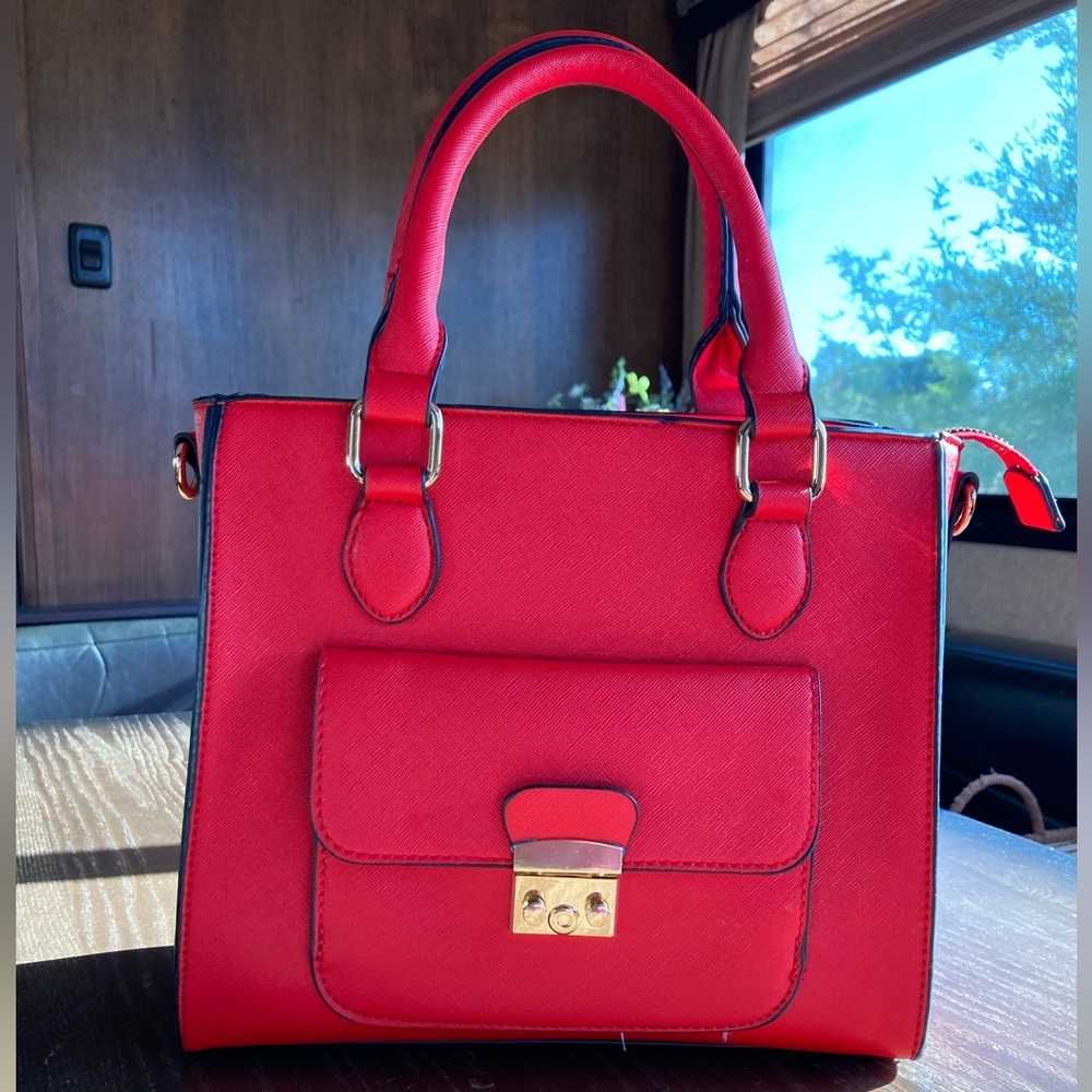 Red purse❤️❣️